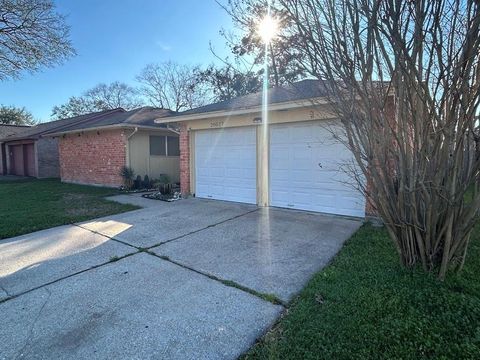 Photo of 20027 Chipplegate Lane, Humble, TX 77338 (MLS # 12869041)