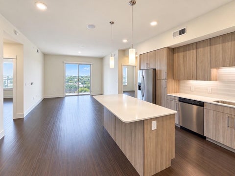 Photo of 3120 Smith Street #722, Houston, TX 77006 (MLS # 71421656)