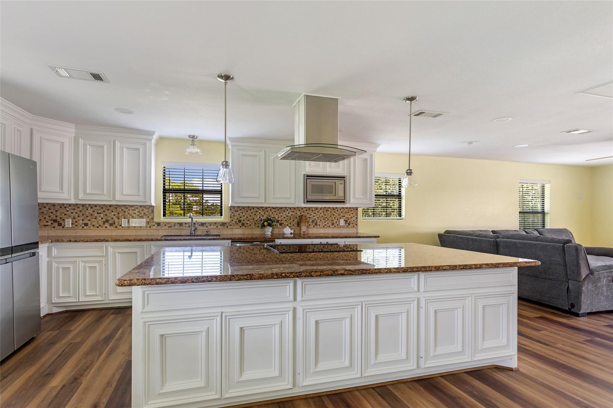 309 Oak Island Drive