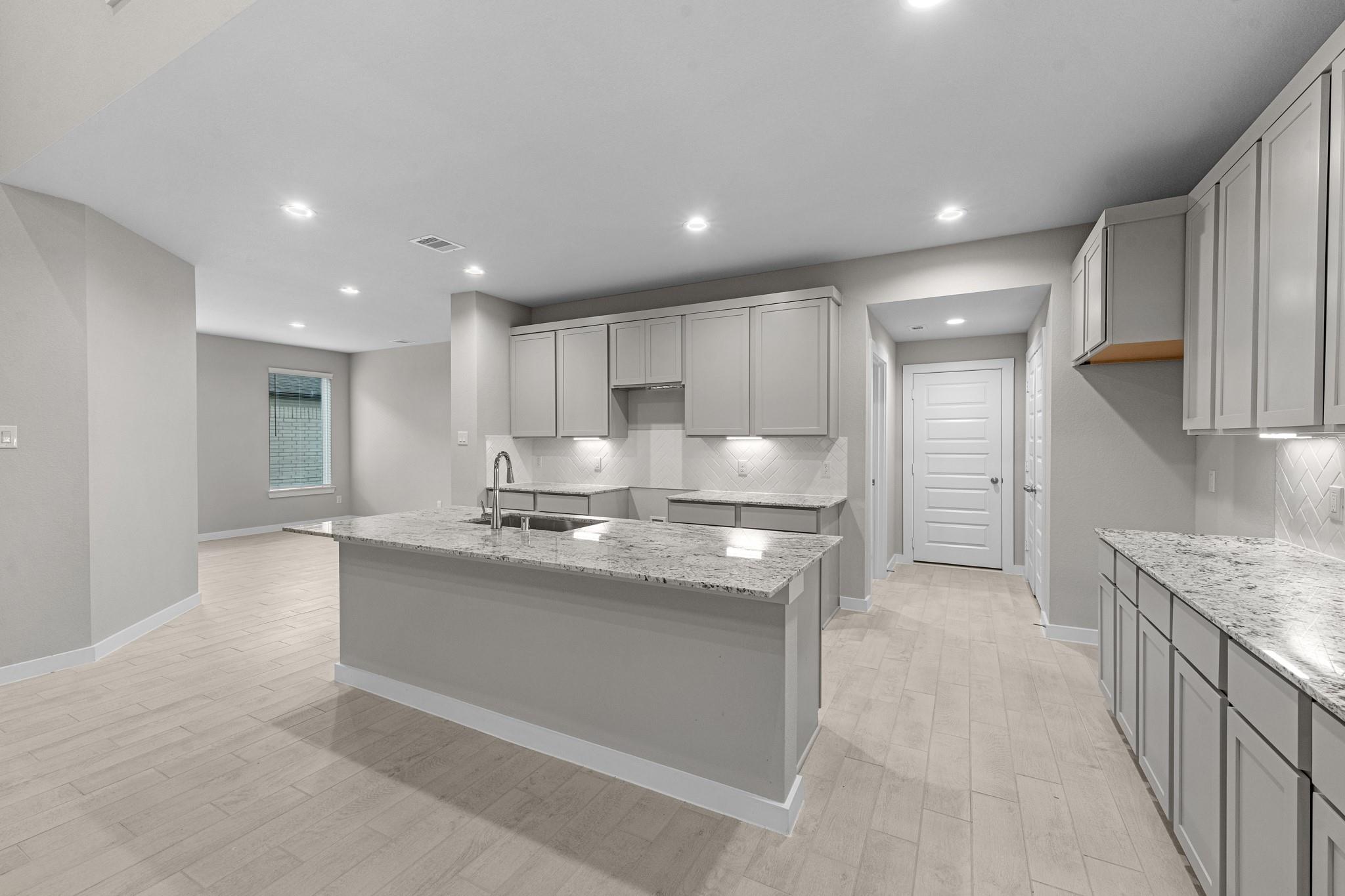 1707 Pecan Woods Lane