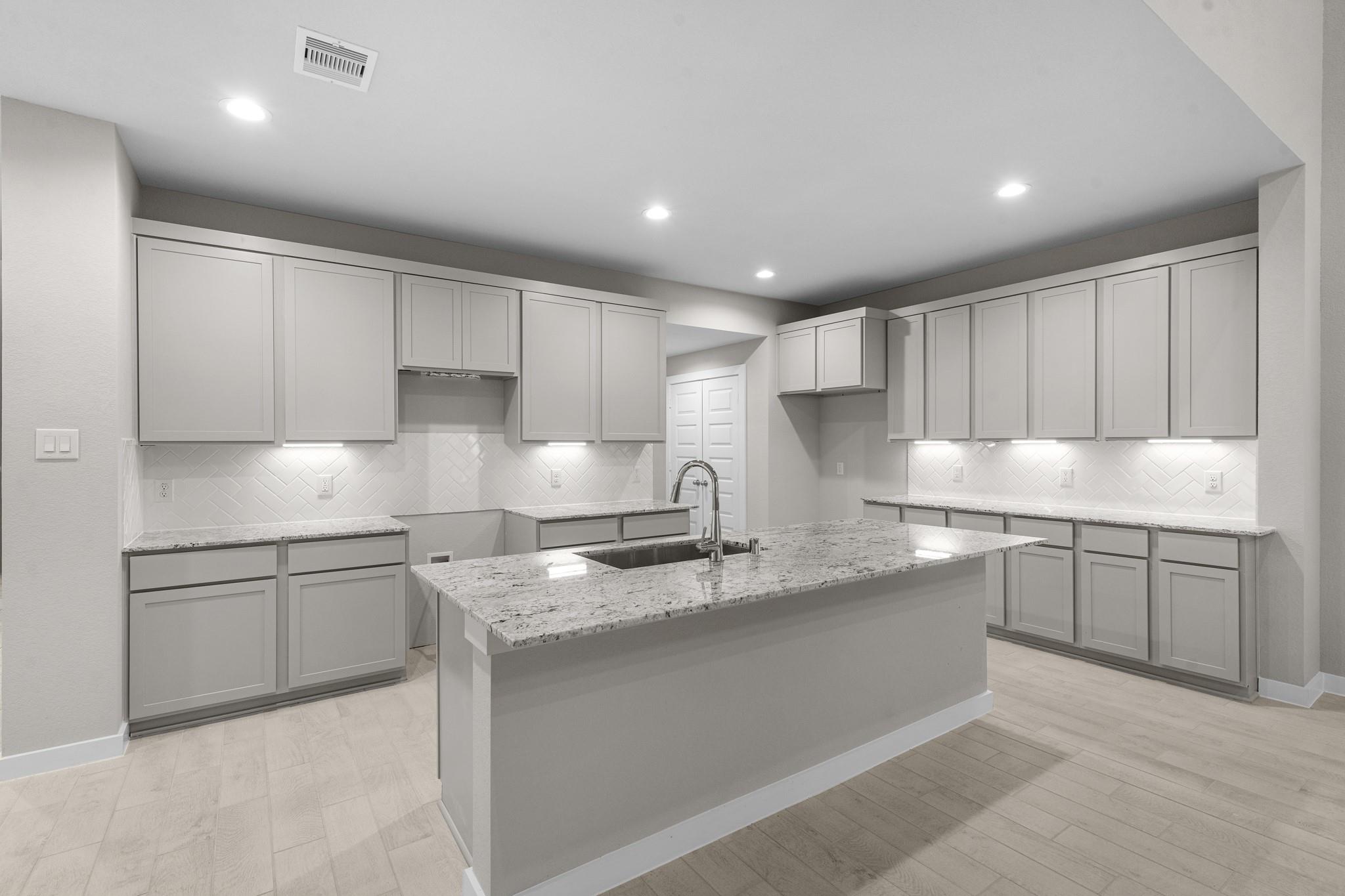 1707 Pecan Woods Lane