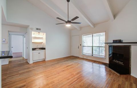 5711 Sugar Hill Drive 108 Houston TX 77057