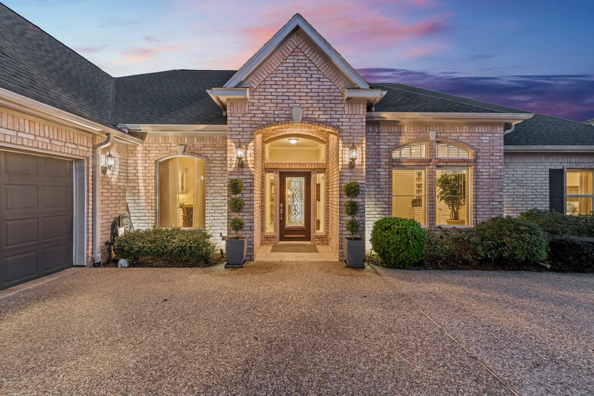 26 Englewood Court