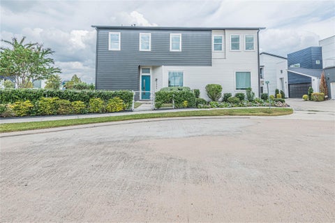 Photo of 3403 Asher Landing Ln Lane, Houston, TX 77080 (MLS # 10695332)