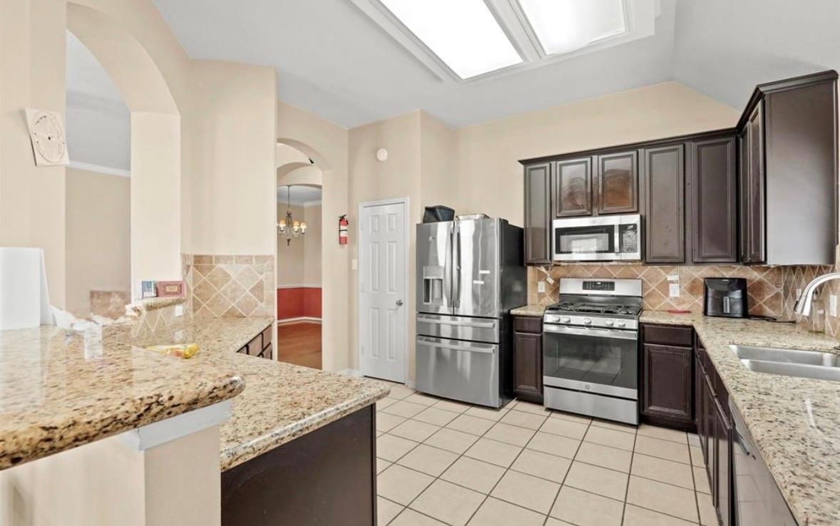 3106 Valley Court
