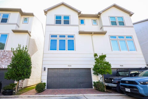 Photo of 4508 Trevor Park Lane, Houston, TX 77018 (MLS # 76491345)