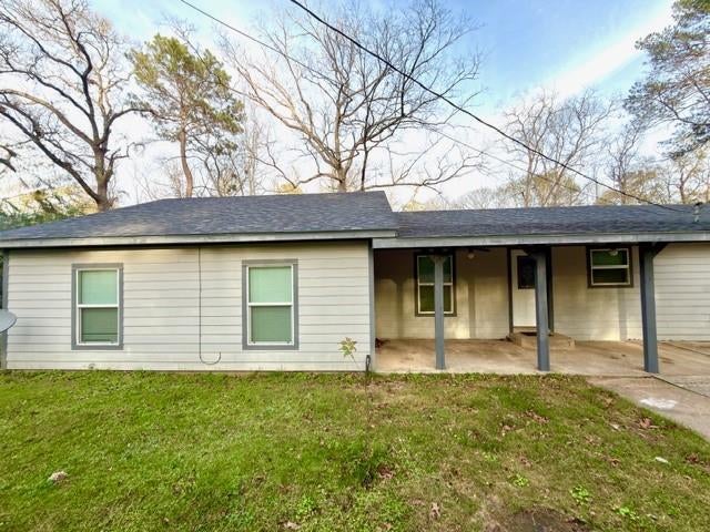 Photo of 151 White Oak Drive, Shepherd, TX 77371 (MLS # 26932154)