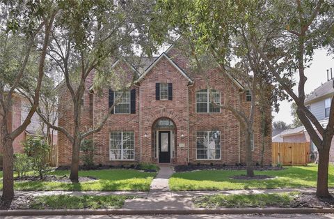 Photo of 10514 Spice Ridge Row, Sienna Plantation, TX 77459 (MLS # 4567729)