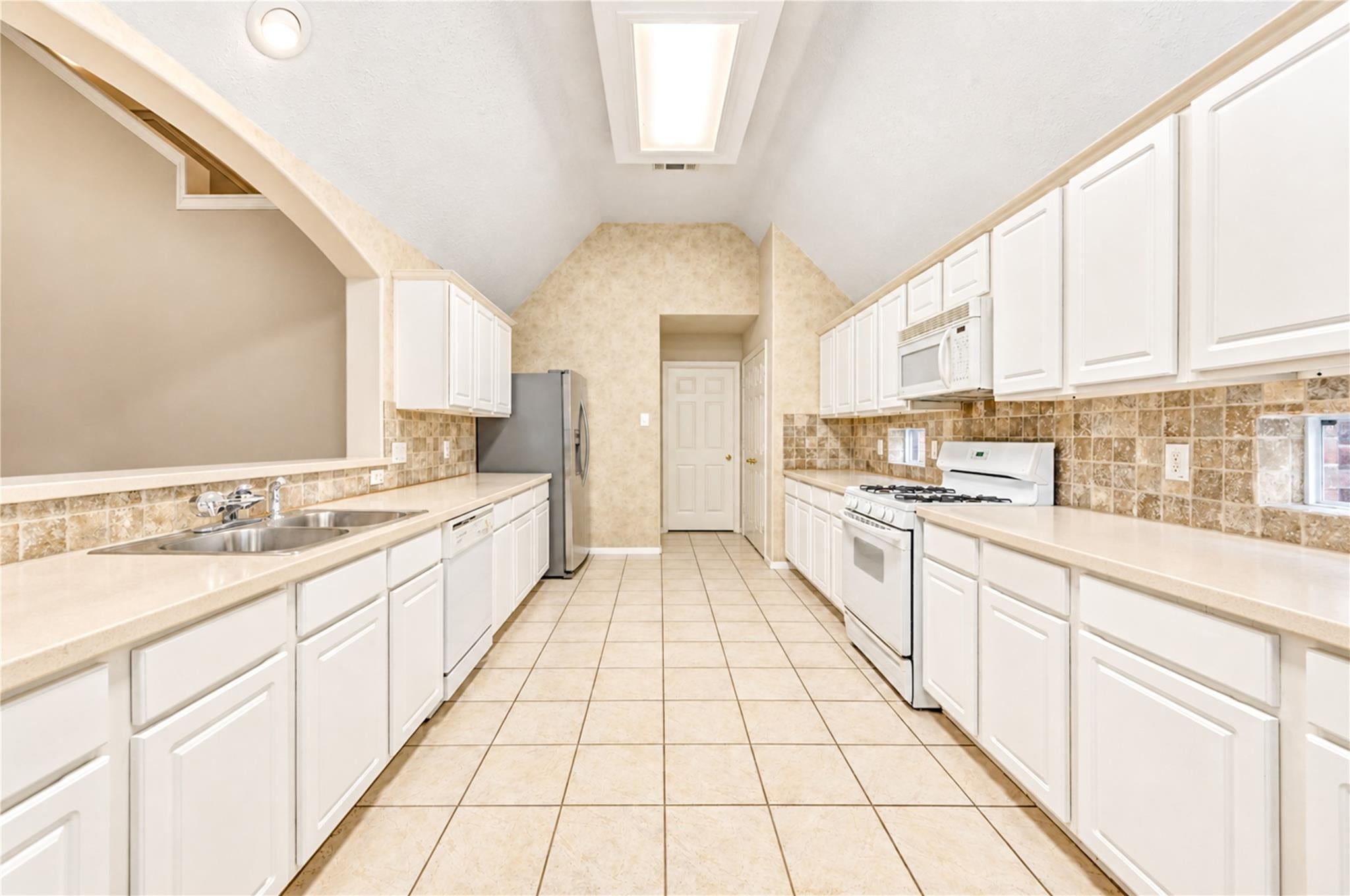 3835 Heritage Colony Drive