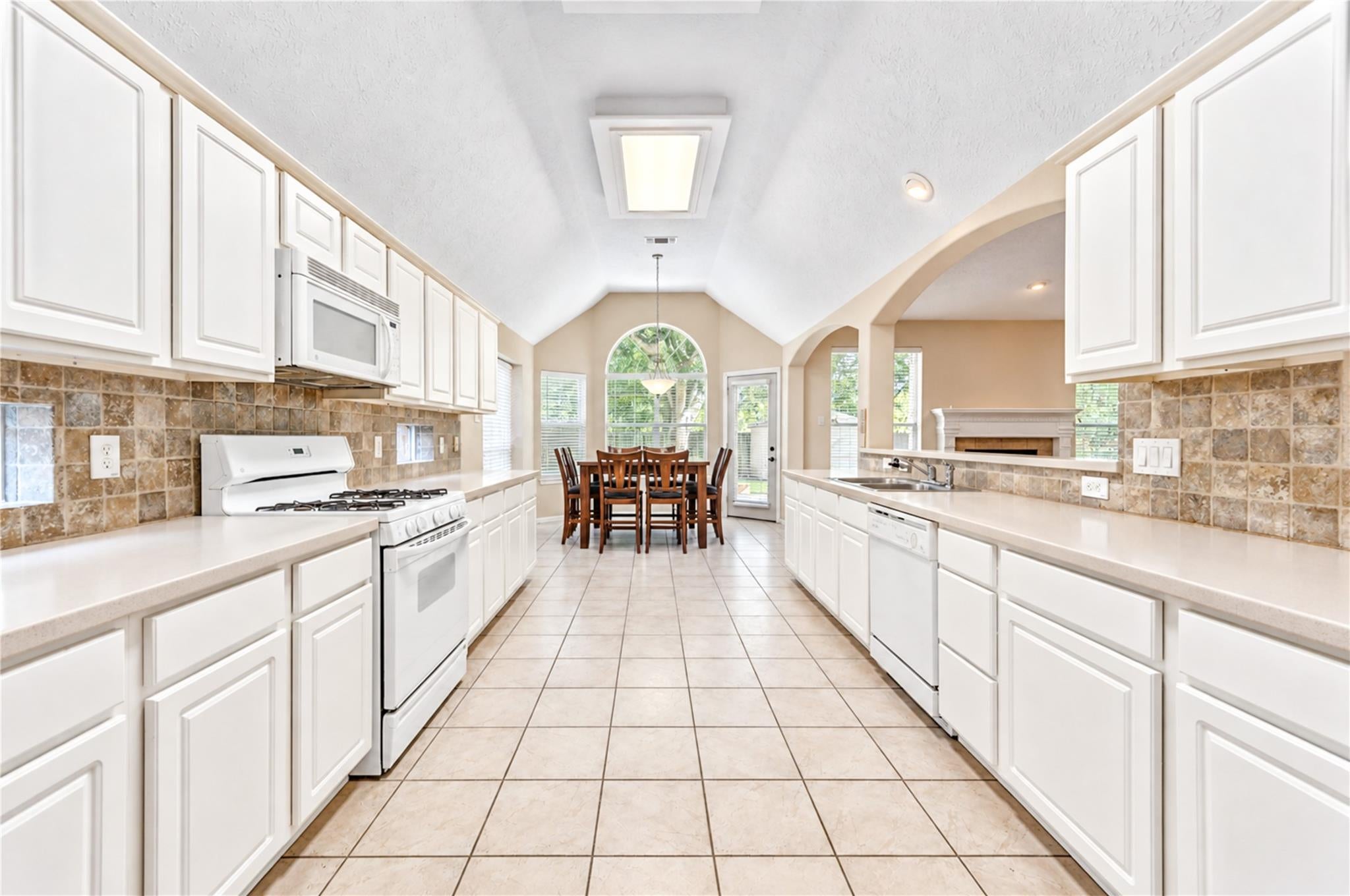 3835 Heritage Colony Drive