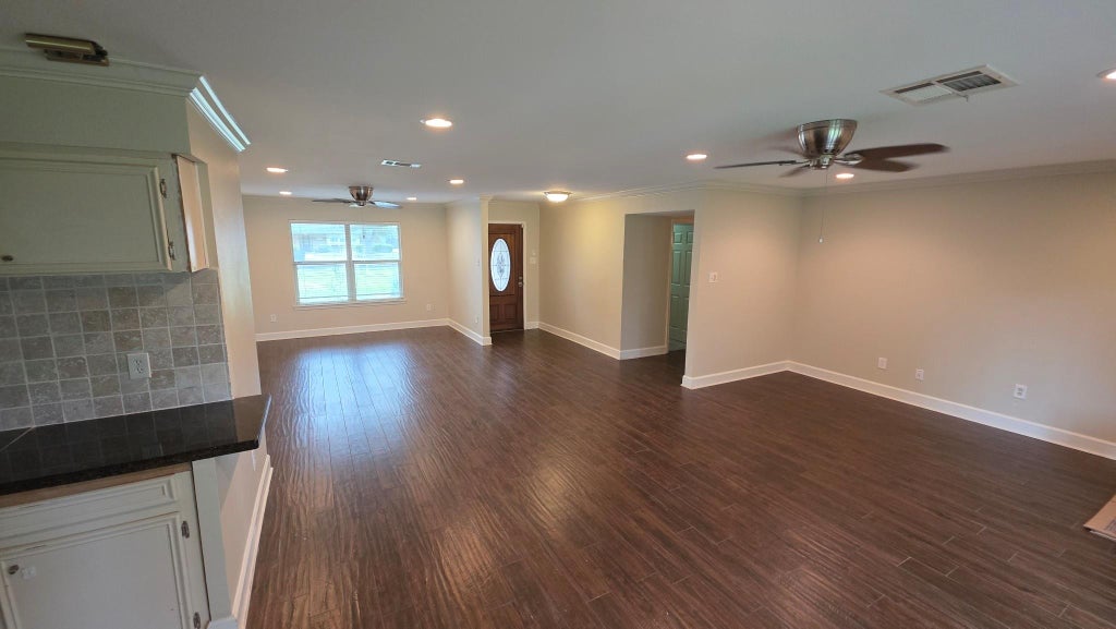 Photo of 5739 Willowbend Boulevard, Houston, TX 77096 (MLS # 92057096)