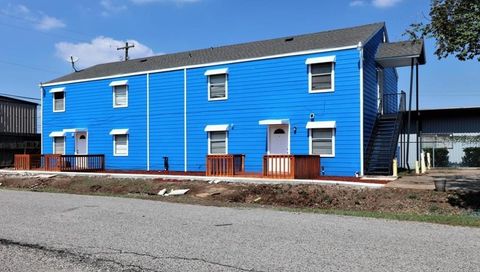 521 Wisconsin Street 4 South Houston TX 77587