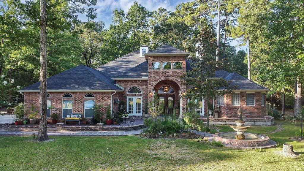 Photo of 11943 White Oak Pass, Conroe, TX 77385 (MLS # 6285819)