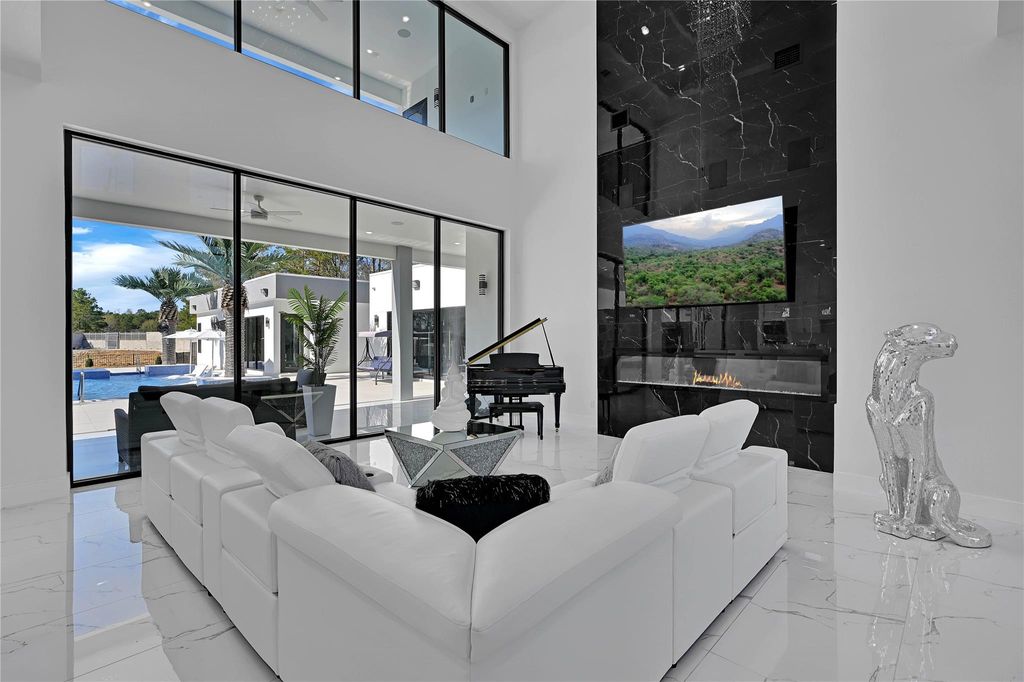 Photo of 19315 Desna Drive, Porter, TX 77365 (MLS # 10660447)