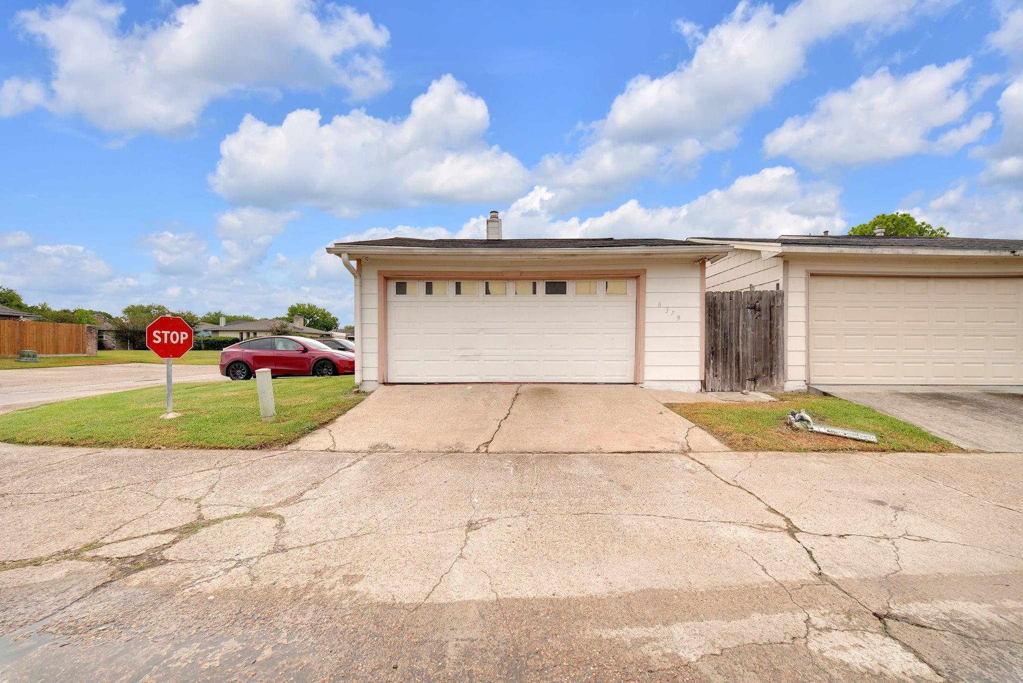 6379 S Briar Bayou Drive