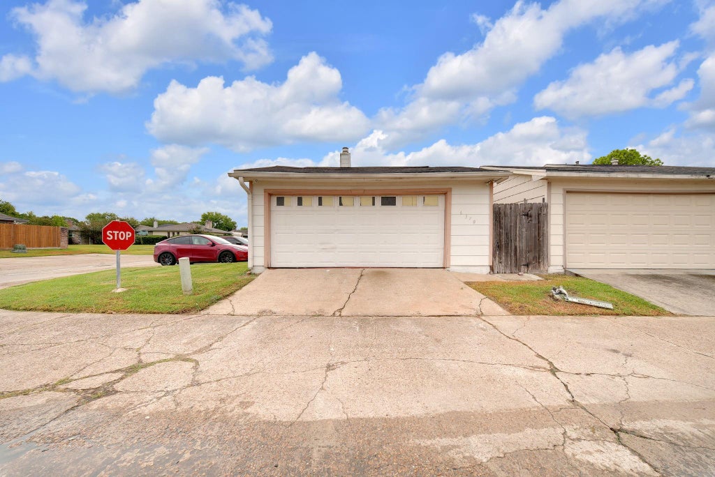 Photo of 6379 S Briar Bayou Drive, Houston, TX 77072 (MLS # 45411387)