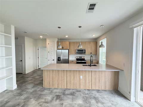 Photo of 2520 Washington Ave AVE #B3, Houston, TX 77007 (MLS # 79633362)