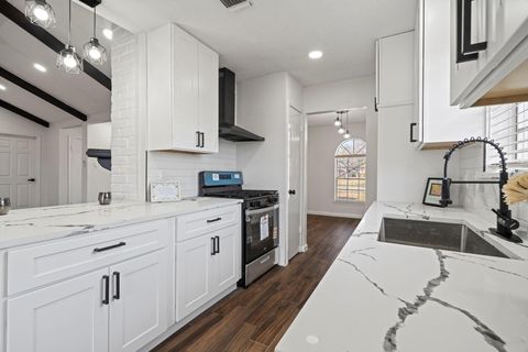 Tiny photo for 15403 Blueridge Road, Houston, TX 77489 (MLS # 67652844)