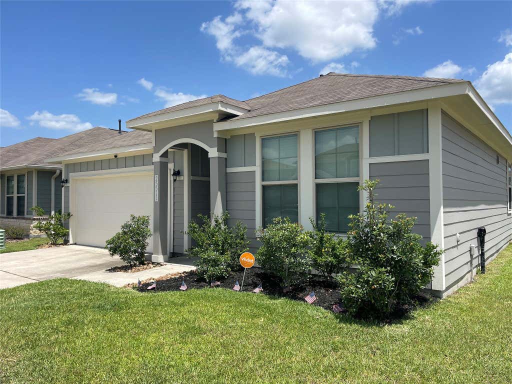 Photo of 25511 Northpark Lake Drive, Porter, TX 77365 (MLS # 27759329)