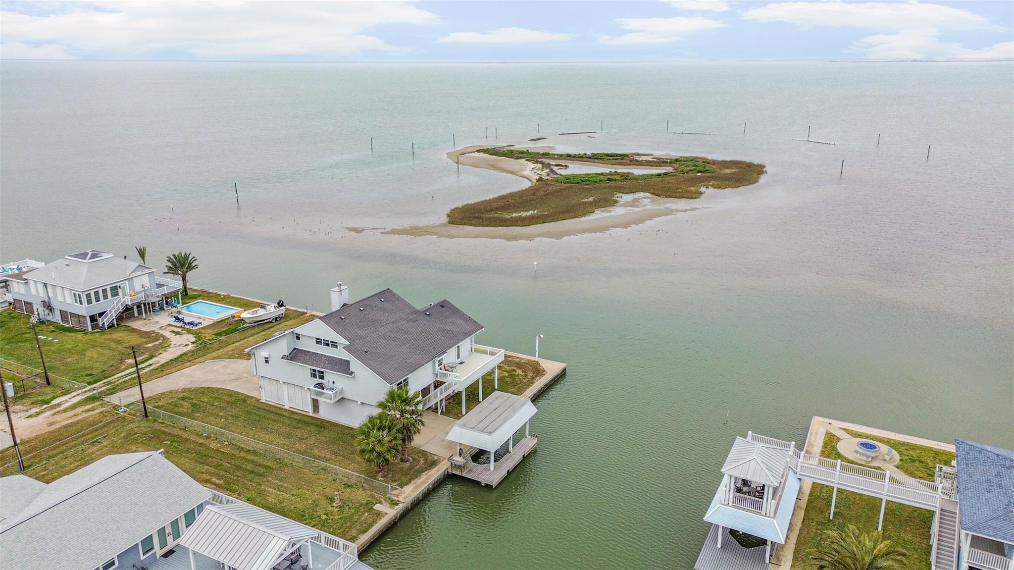 3601 N Tidewater Drive N