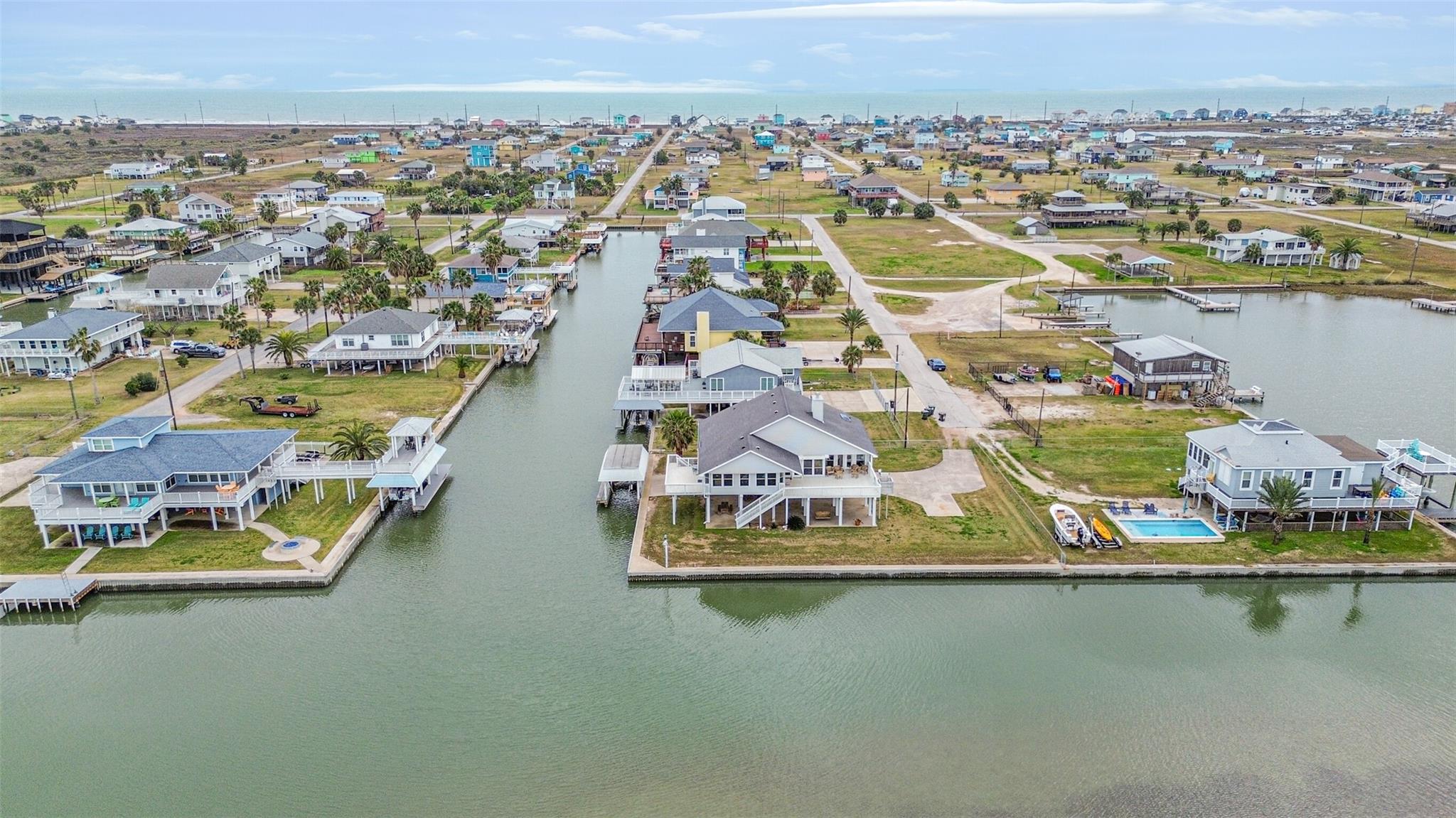 3601 N Tidewater Drive N