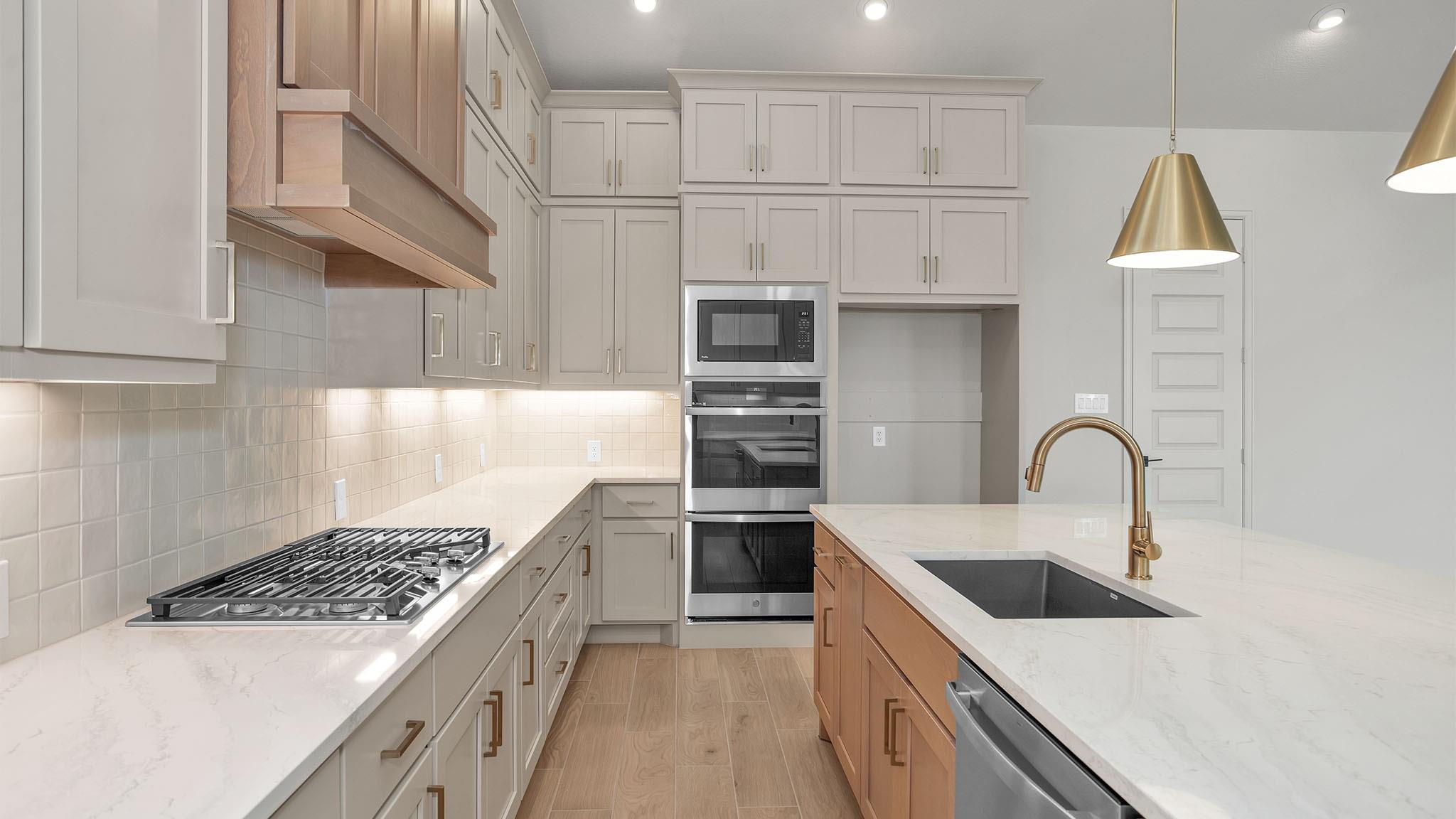 5211 Deer Valley Court