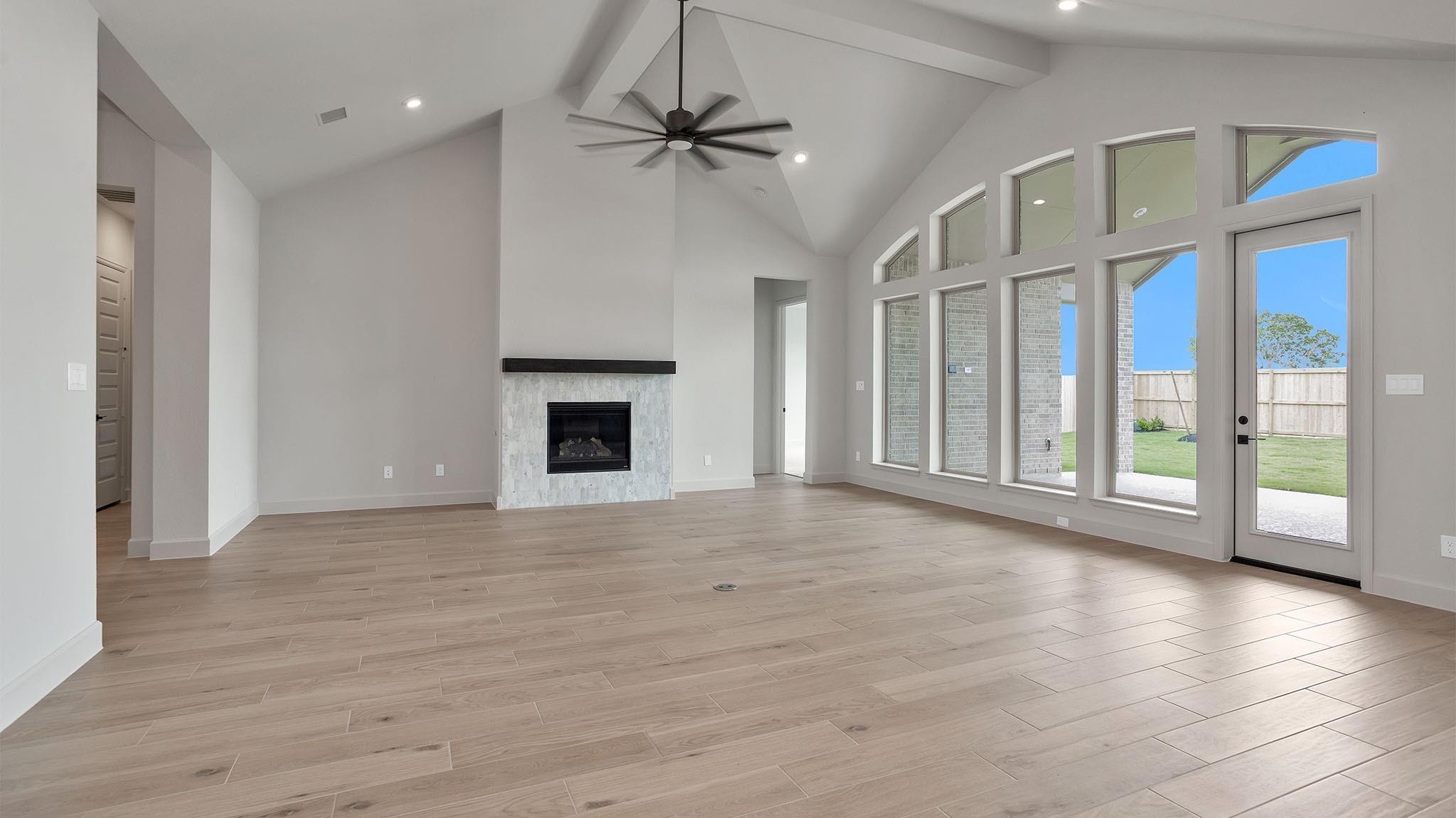 5211 Deer Valley Court