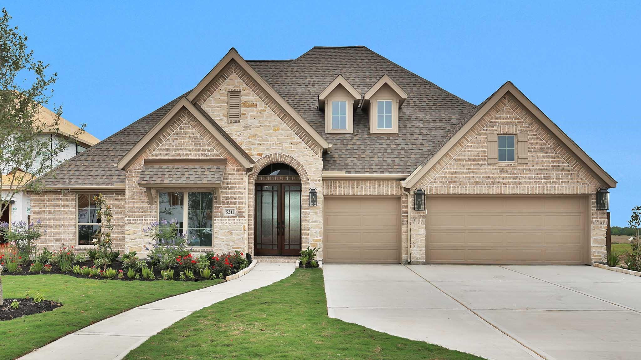 5211 Deer Valley Court