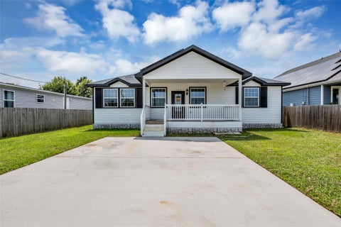 Photo of 429 Road 5107, Cleveland, TX 77327 (MLS # 93251130)