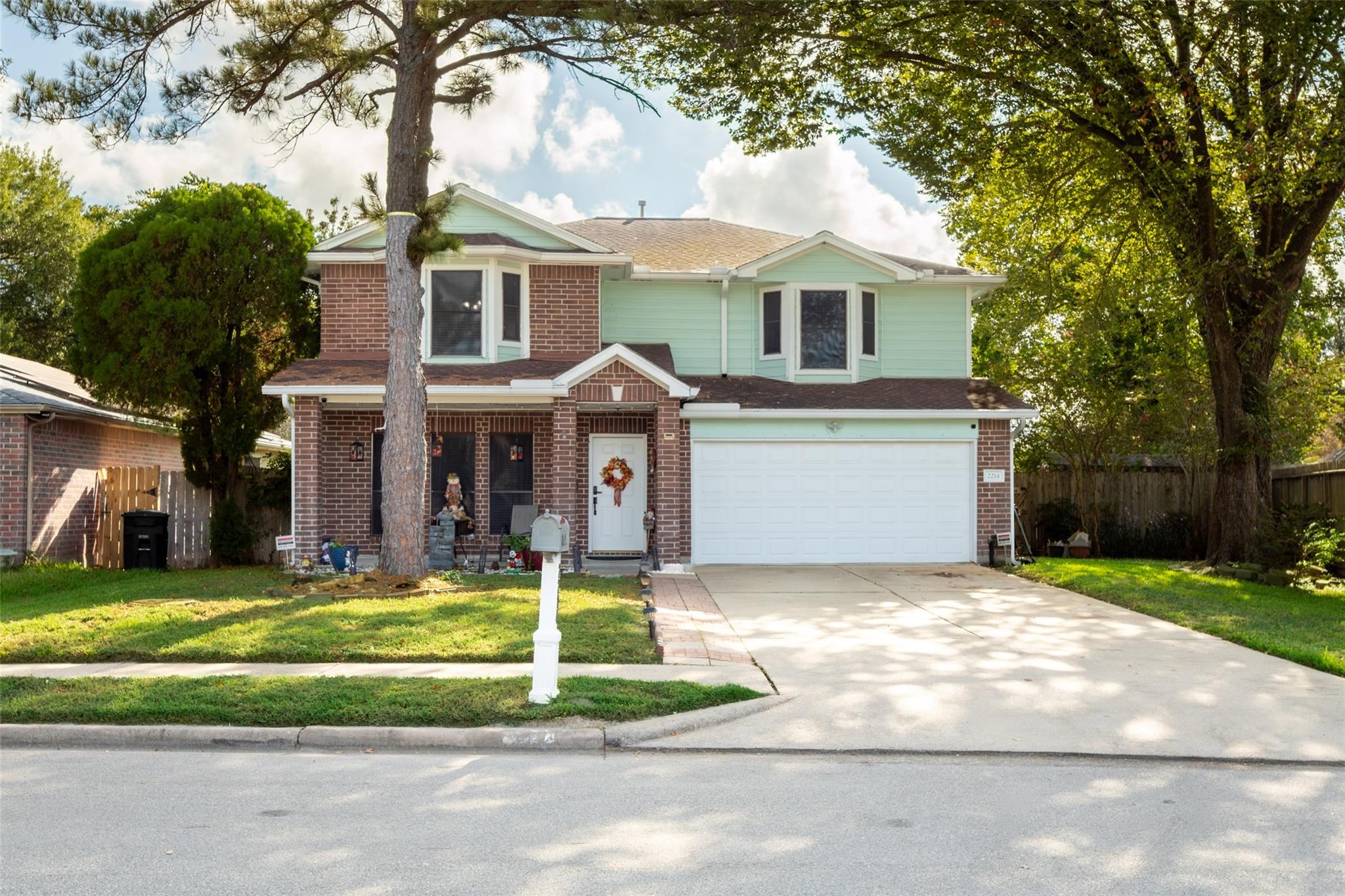 2214 Clemson Drive