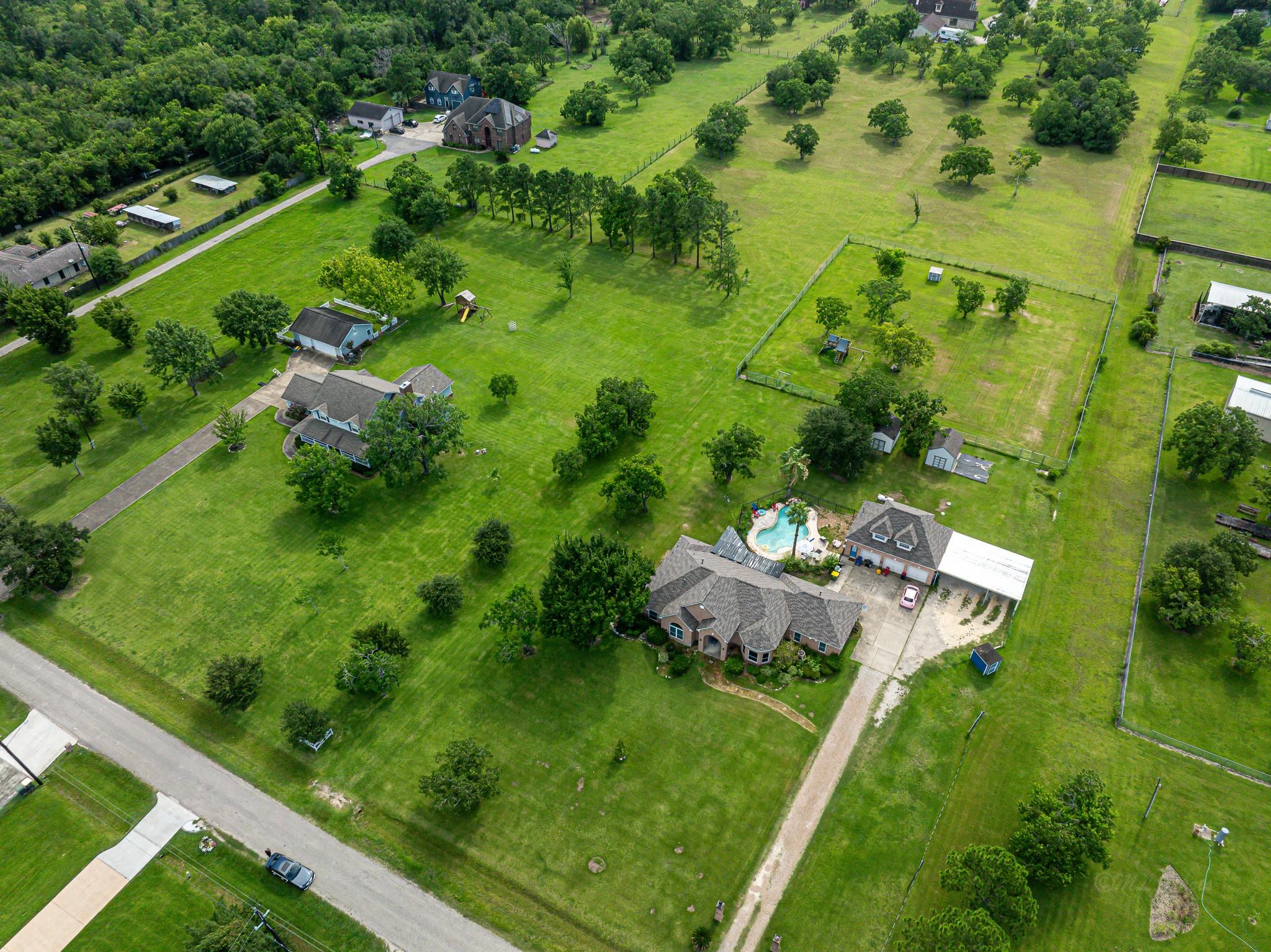 2123 Lee Road