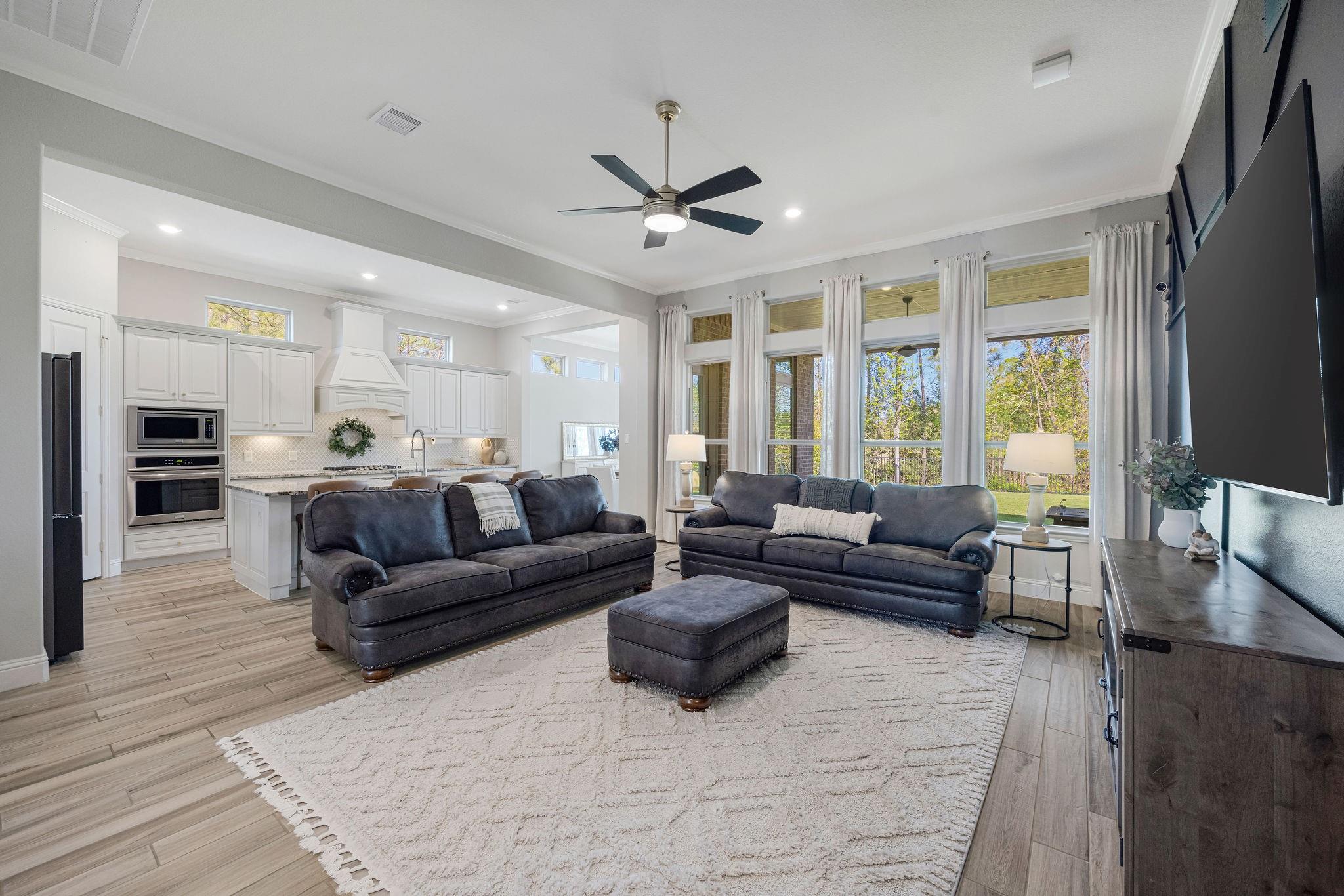 13103 Six Rivers Drive