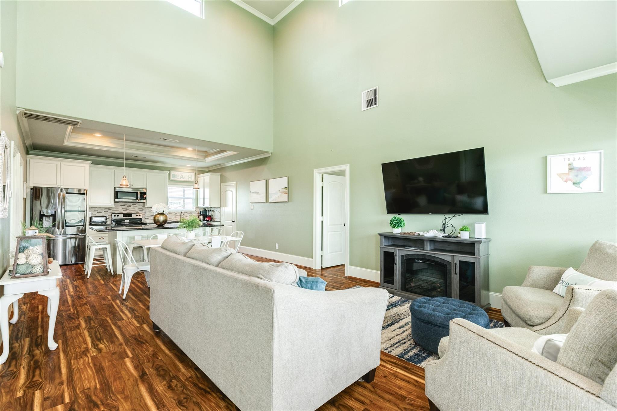 25222 Intrepid Lane