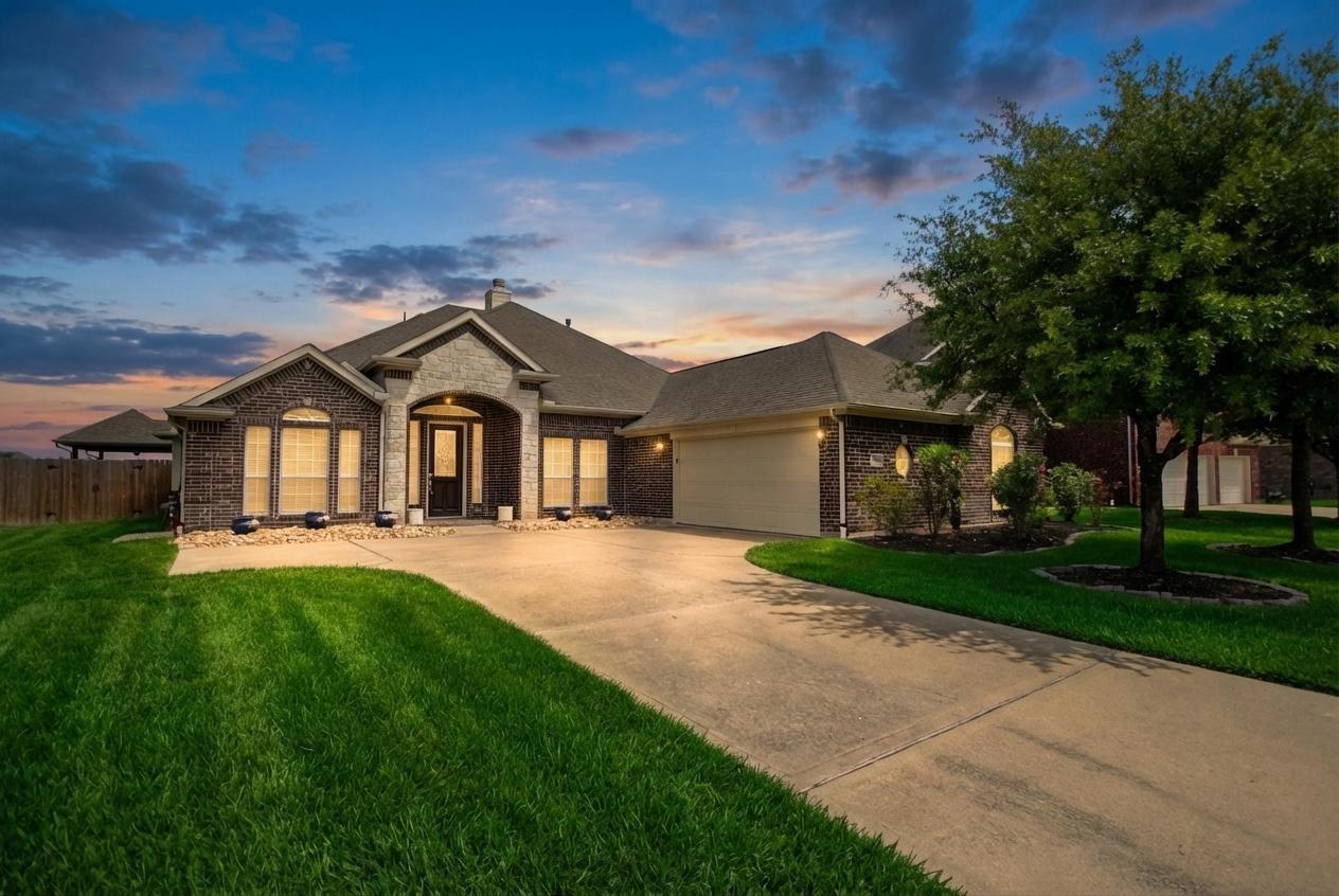 20318 Sedona Oaks Drive
