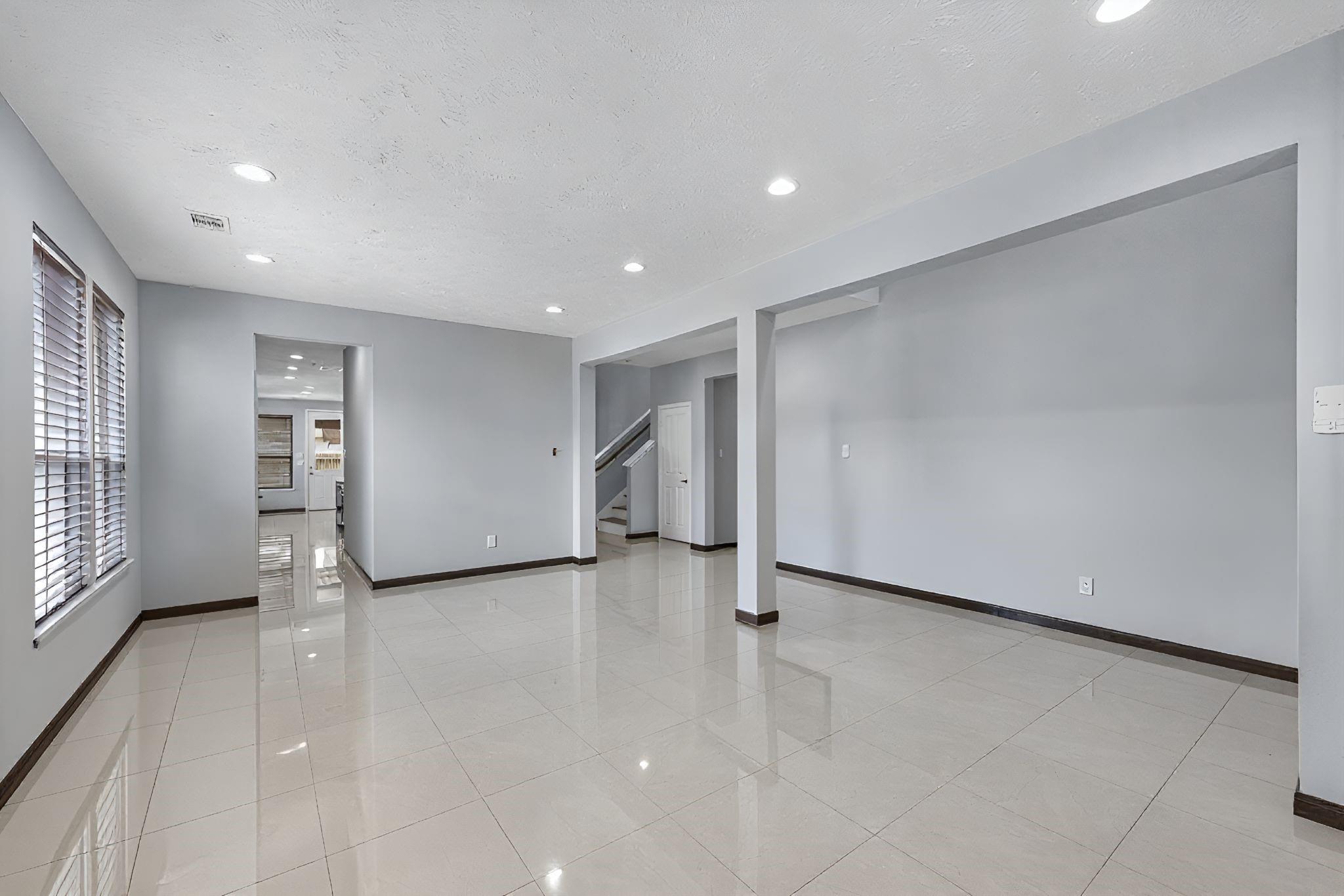 15203 Sienna Glen Court