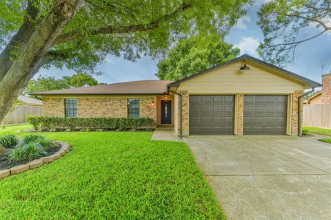 Photo of 1413 23rd Avenue N, Texas City, TX 77590 (MLS # 7878247)