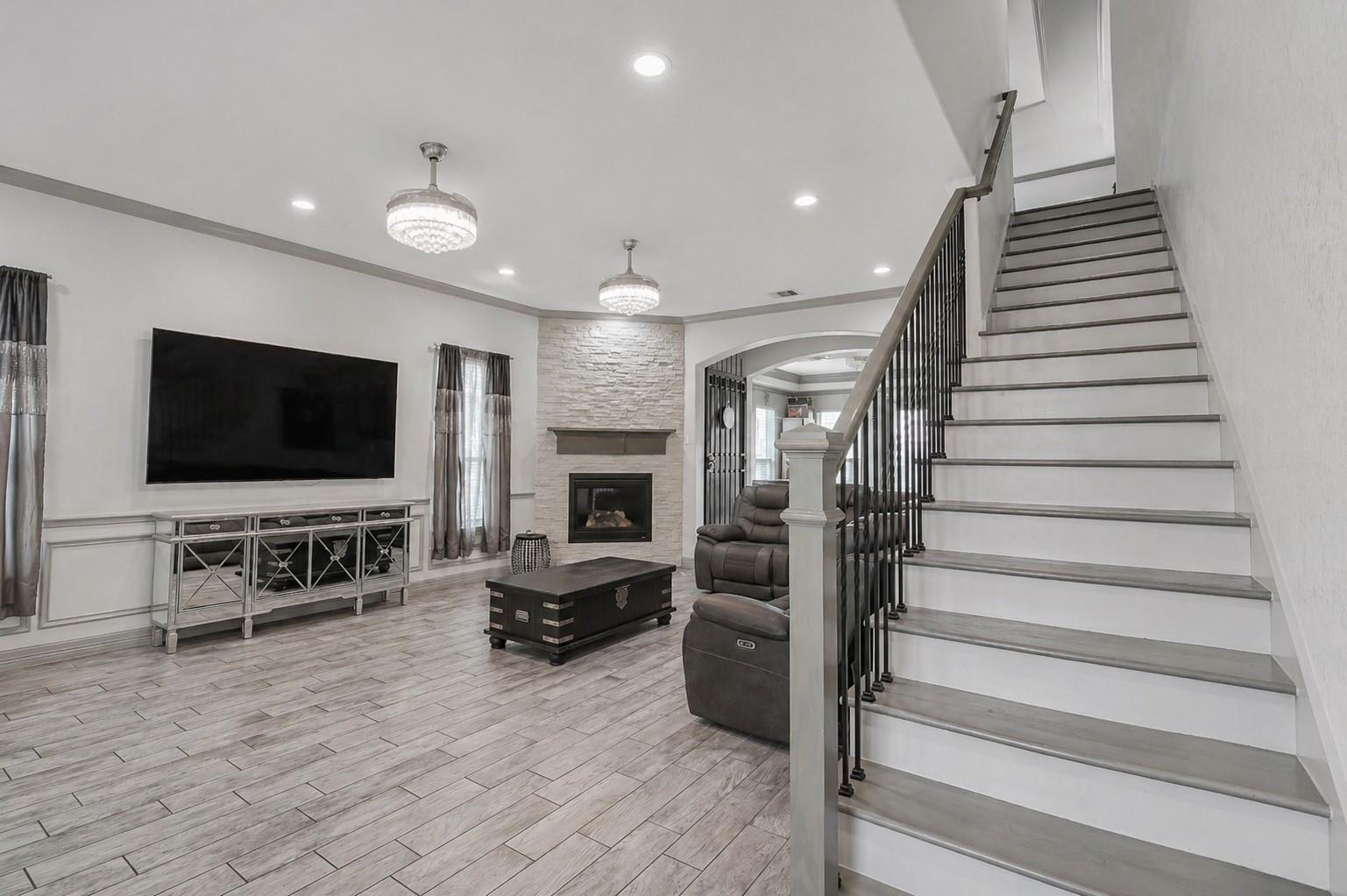126 Comal Drive