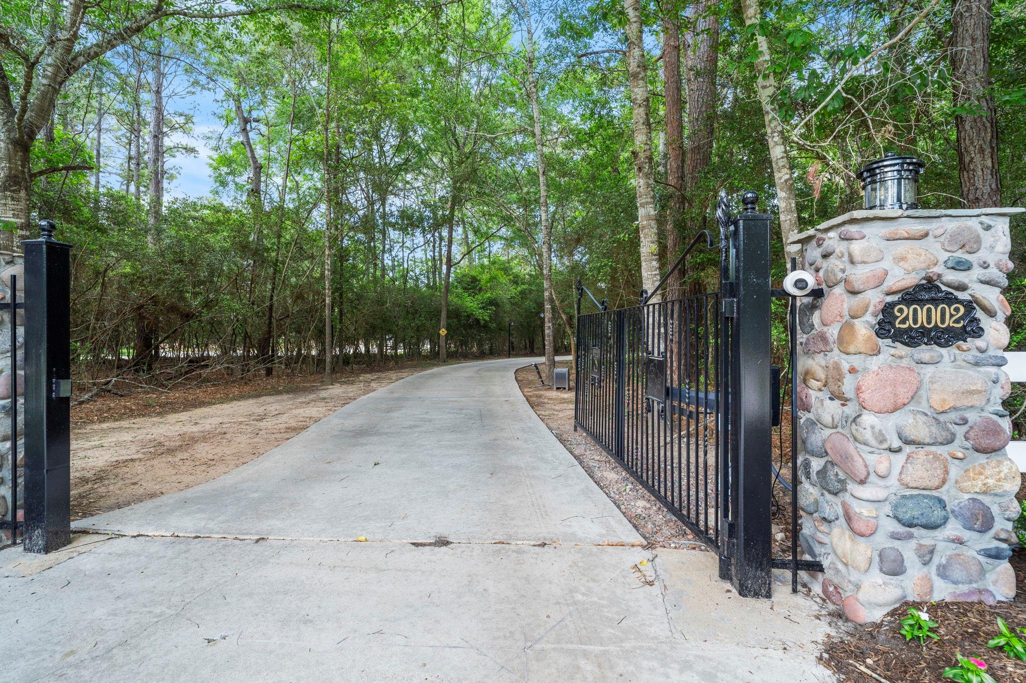 20002 Indigo Lake Drive