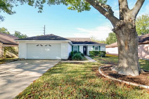 Photo of 16810 Rippling Mill Drive, Sugar Land, TX 77498 (MLS # 32713712)