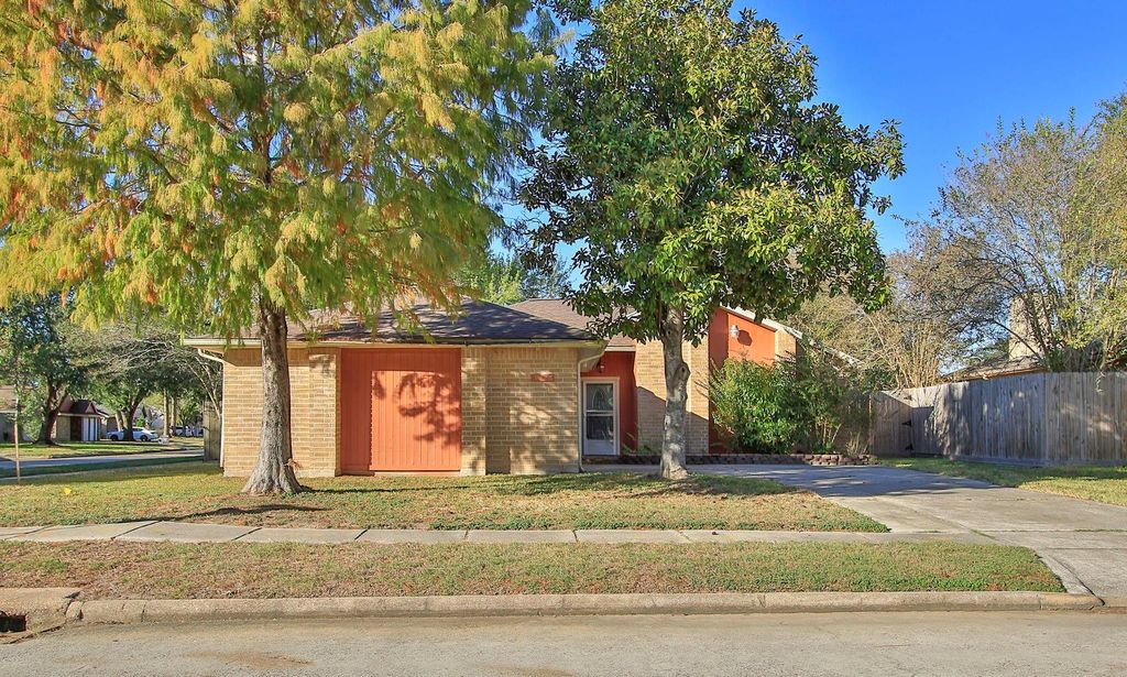 Photo of 3326 Hartfield Lane, Spring, TX 77388 (MLS # 8785829)