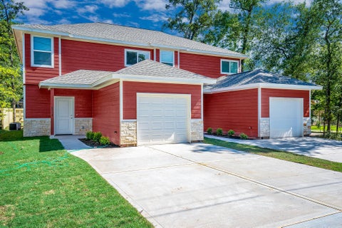 Photo of 893 E Semands Avenue #B, Conroe, TX 77031 (MLS # 31855353)