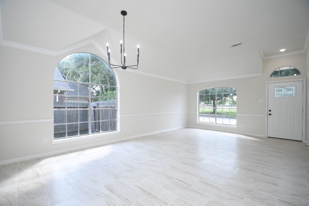 Photo of 16003 Williwaw Drive, Houston, TX 77083 (MLS # 93163365)
