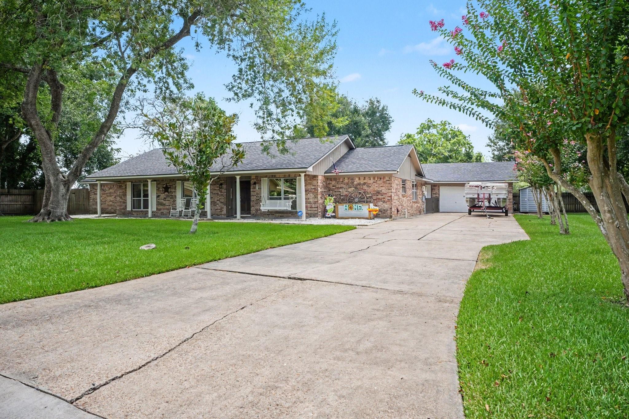 4318 Meadow Glenn Drive