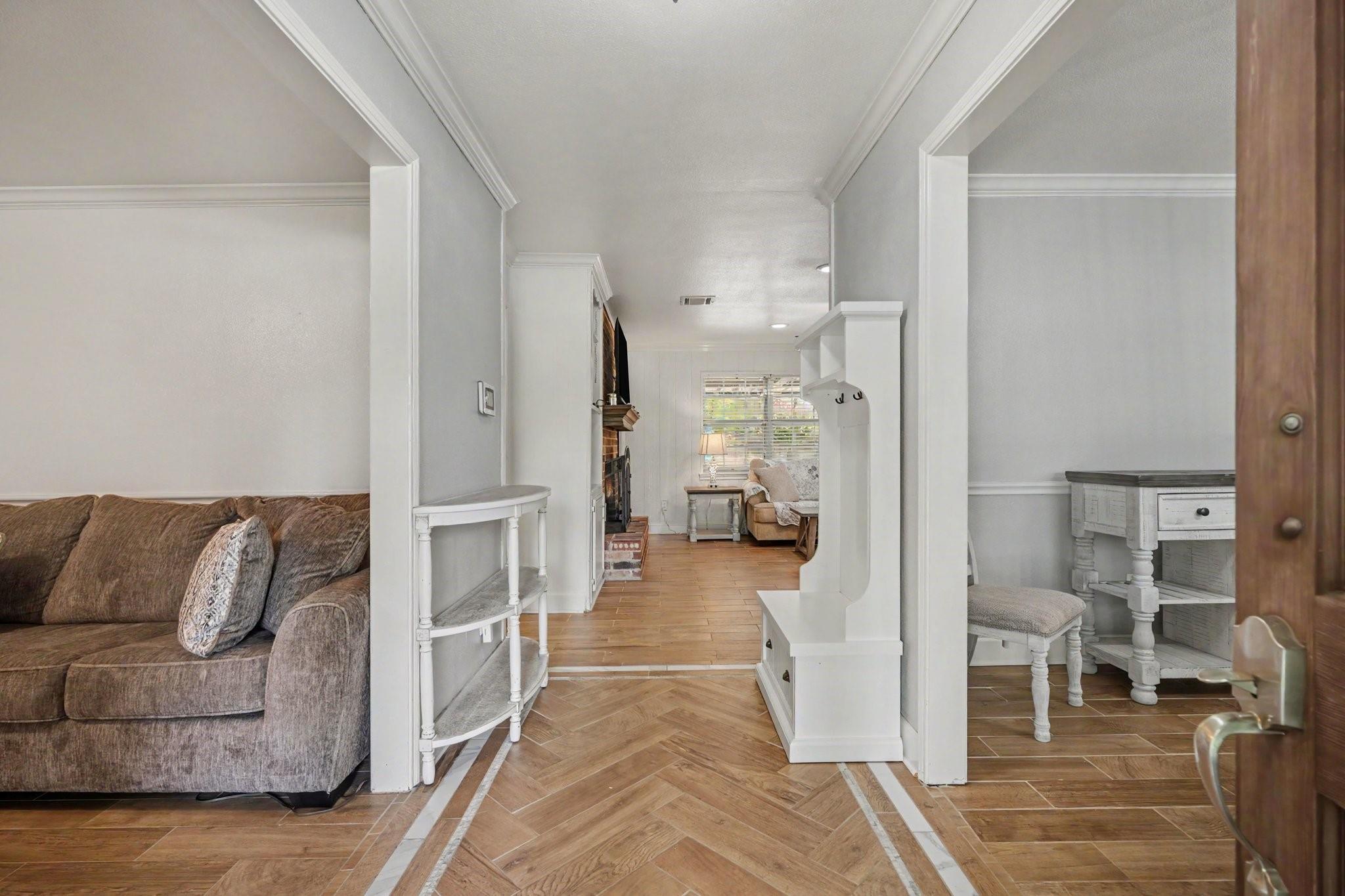 4318 Meadow Glenn Drive