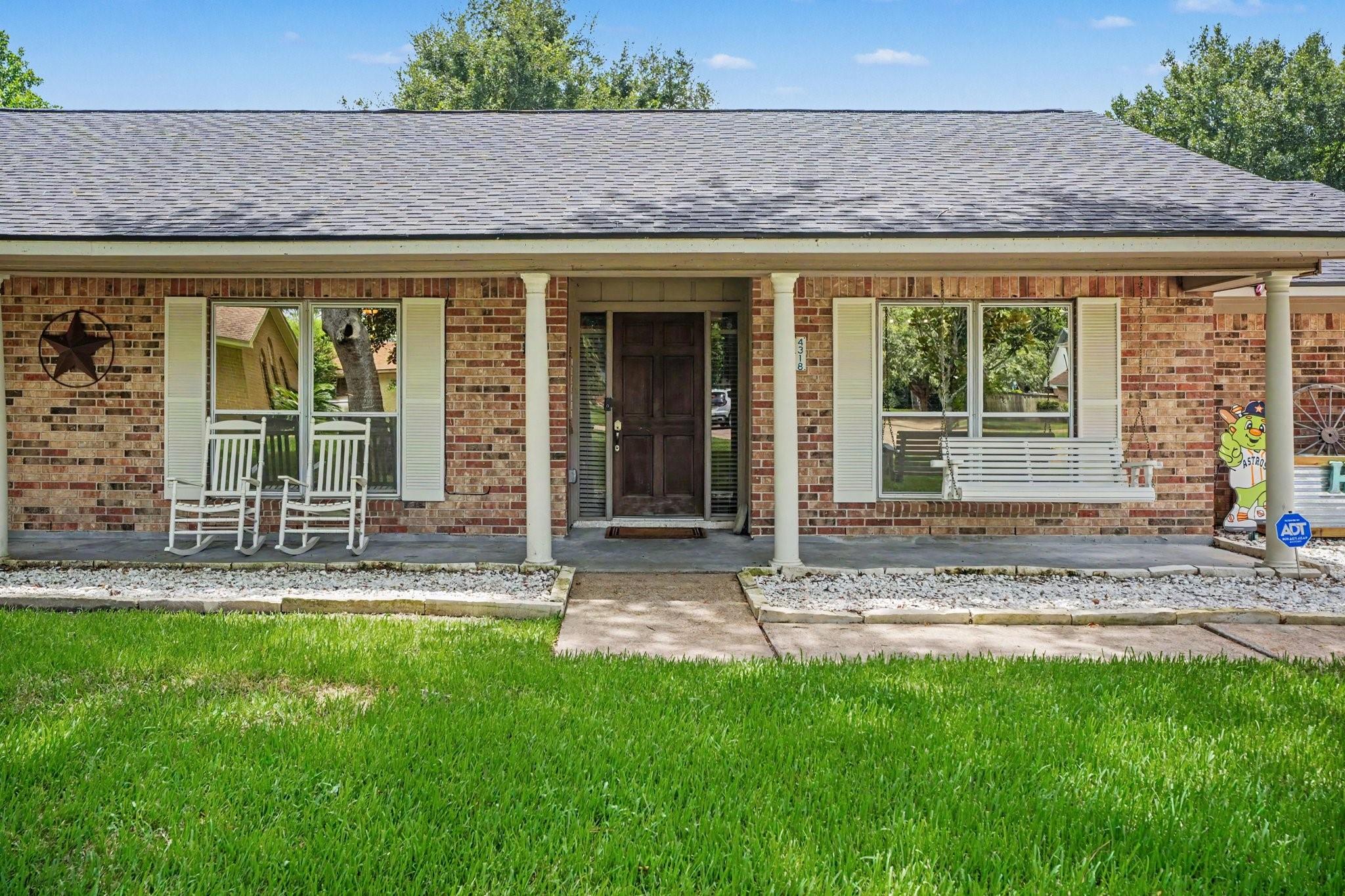 4318 Meadow Glenn Drive