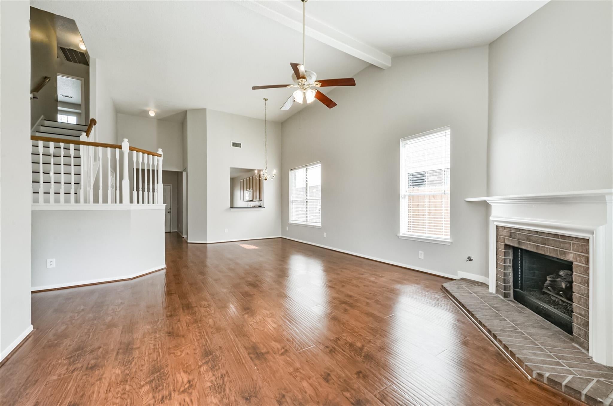 2907 Eagle Point Trail Drive