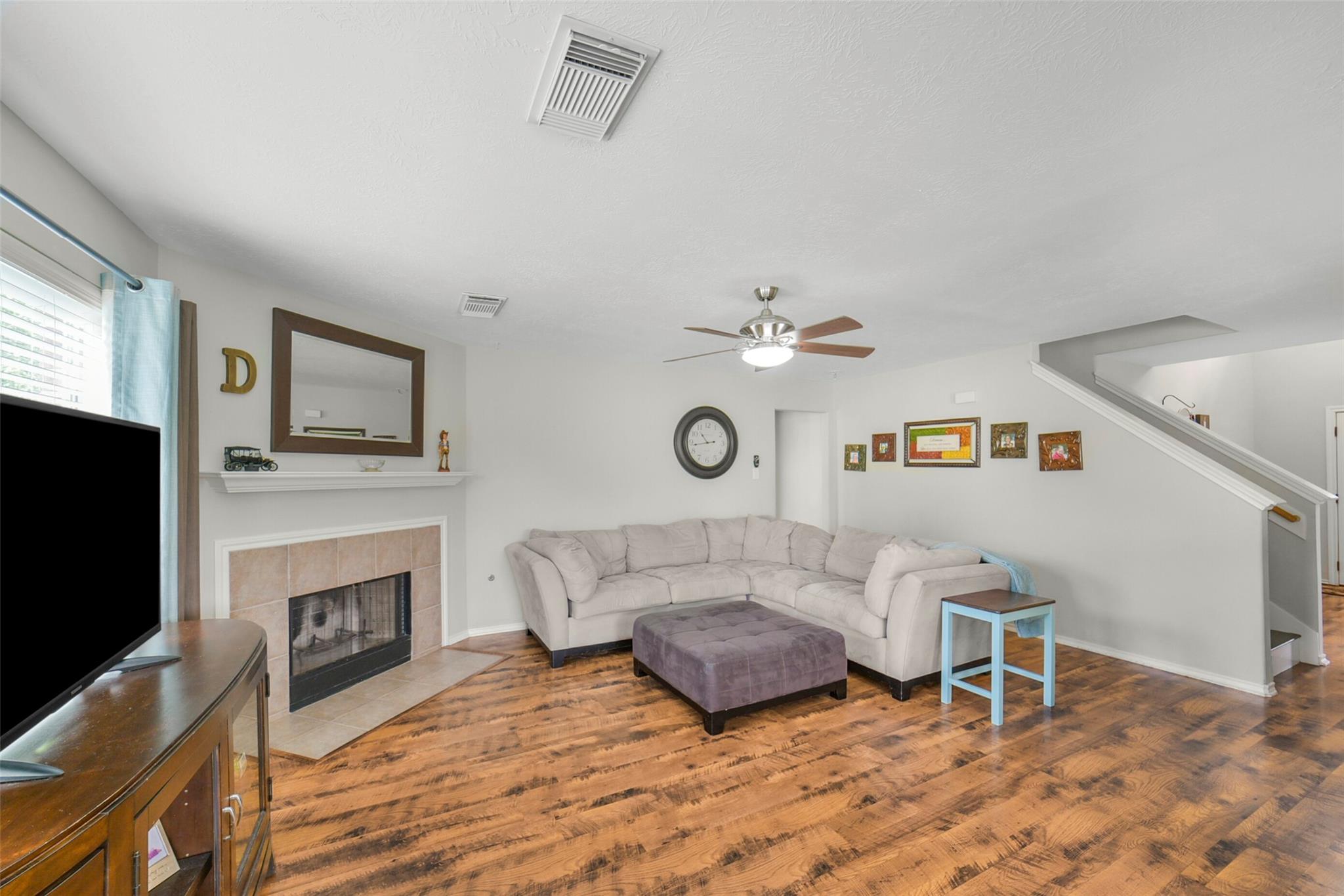3238 Banksfield Court