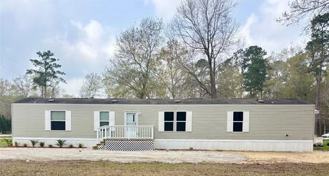 Homes For Sale - 161 Westwood Avenue<br/> Liberty, TX 77575