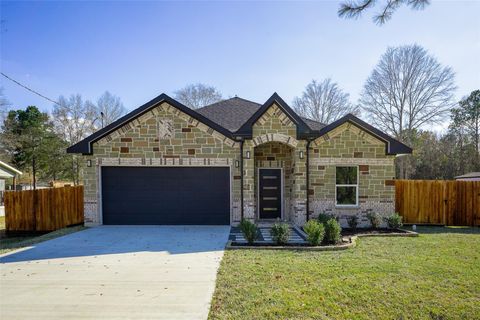 Homes For Sale - 408 County Rd 3414<br/> Liberty County, Cleveland, TX 77327