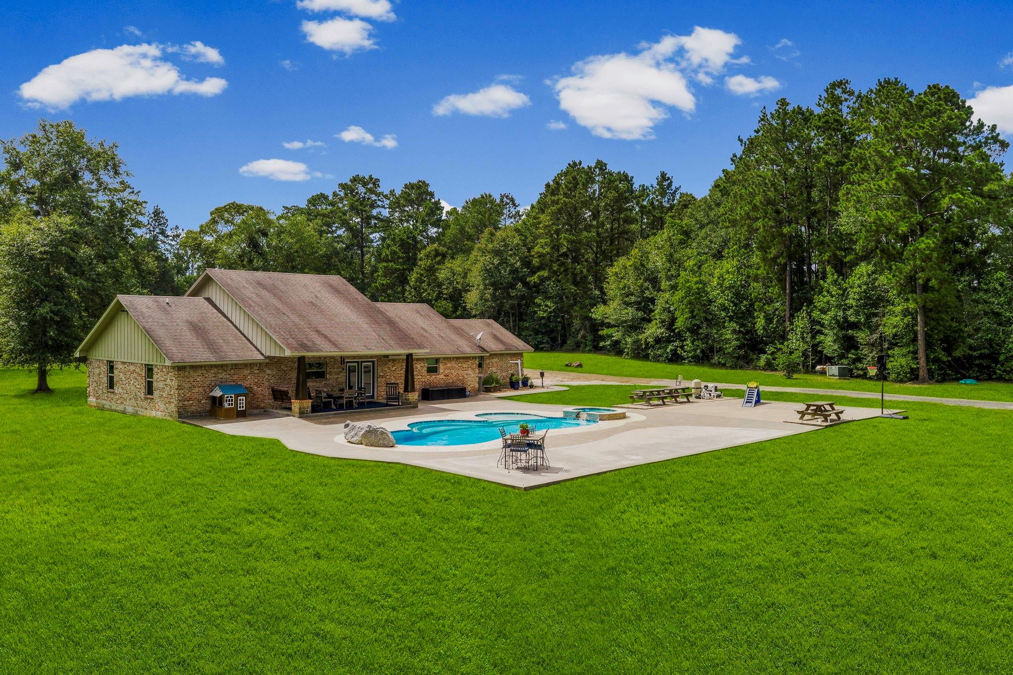 1109 Soda Loop E